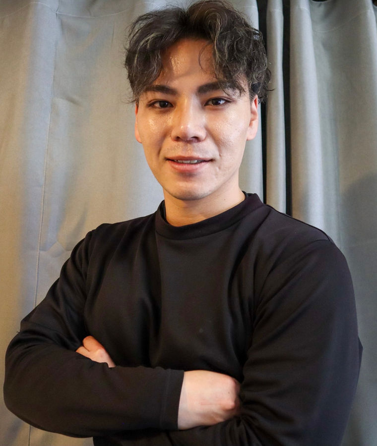塚田 晴